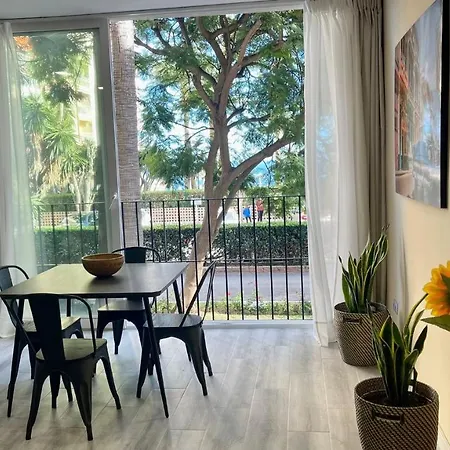 Infinity Elegance. Luxury With Parking And Access To The Beach *